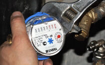 Обязательно ли устанавливать счетчики воды?